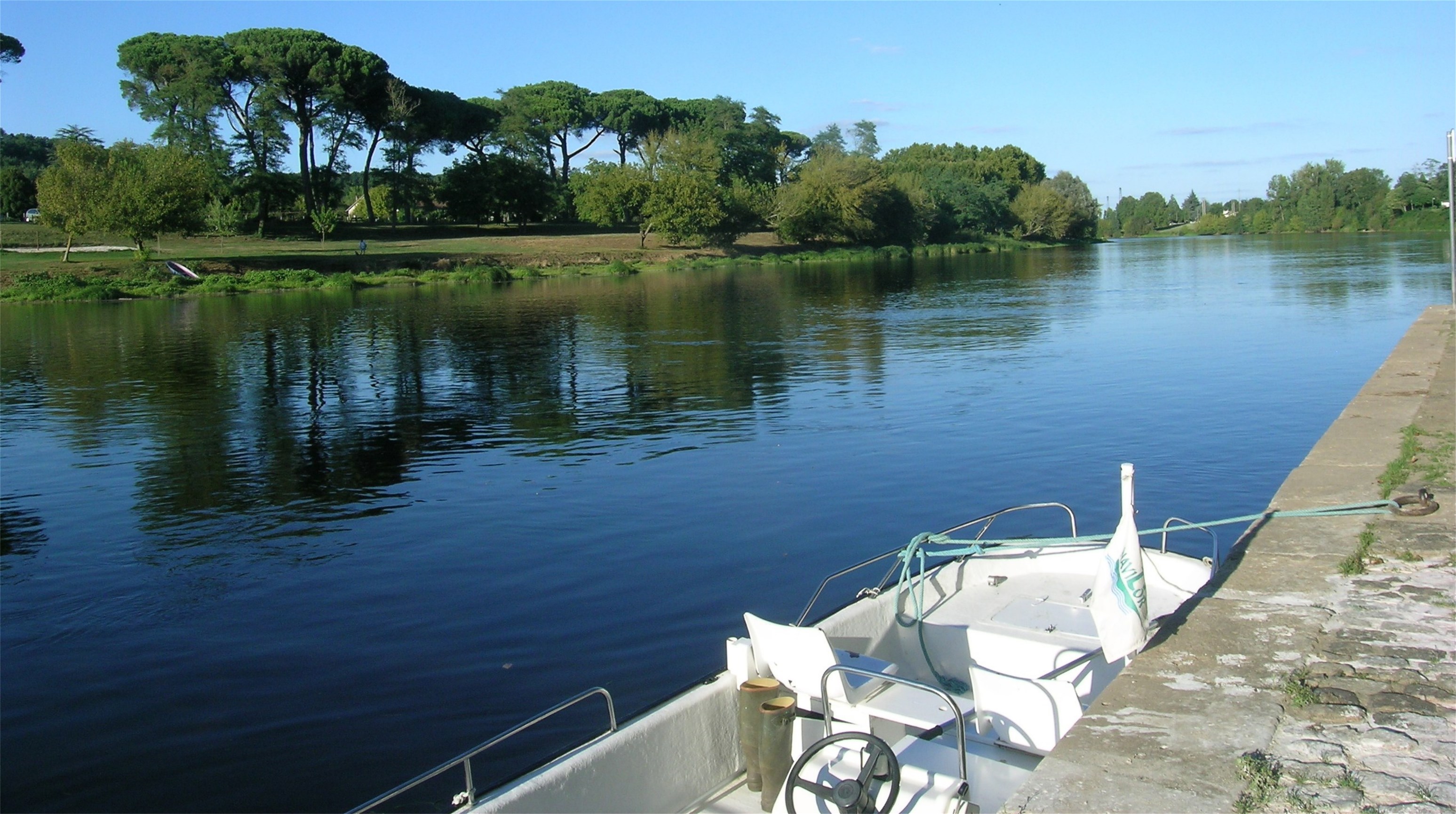 Naviguer sur la Dordogne, où s’arrêter ?