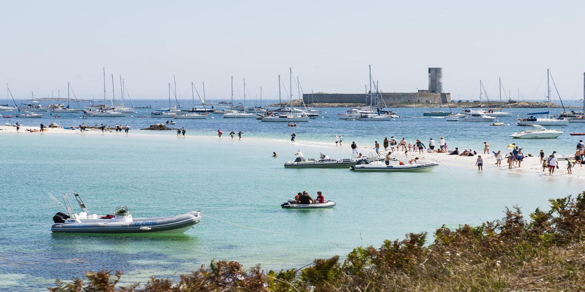 Excursion aux glénans au départ de Concarneau : ça vous dit ?